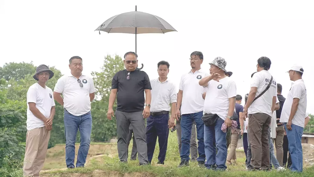 Nagaland: दीमापुर में नाले पर अतिक्रमण करने वालों के खिलाफ सख्त कार्रवाई: टोविहोटो