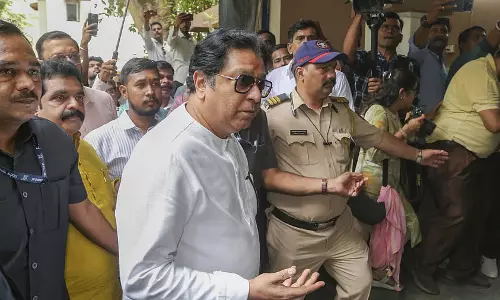 Kalyan स्टेशन केस में राज ठाकरे बरी, कोर्ट ने कहा—उकसावे का सबूत नहीं मिला