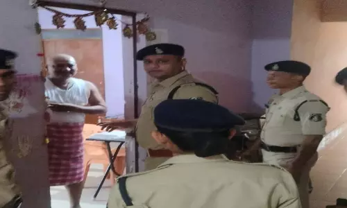 इंद्रप्रस्थ कॉलोनी में पुलिस का सघन चेकिंग अभियान, 138 मकानों की तलाशी इंद्रप्रस्थ कॉलोनी में पुलिस का सघन चेकिंग अभियान, 138 मकानों की तलाशी