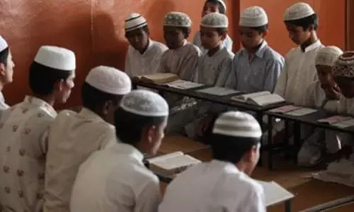 मदरसा शिक्षा के नाम पर समाप्त हुई वोटों की राजनीति मदरसा शिक्षा के नाम पर समाप्त हुई वोटों की राजनीति