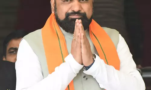 बिहार में इंडस्ट्री आएगी, तभी राज्य की तस्वीर बदलेगी: सीएम सम्राट चौधरी बिहार में इंडस्ट्री आएगी, तभी राज्य की तस्वीर बदलेगी: सीएम सम्राट चौधरी