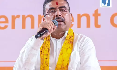 पश्चिम बंगाल: मुख्यमंत्री सुवेंदु अधिकारी ने फाल्टा में भाजपा की जीत का स्वागत किया पश्चिम बंगाल: मुख्यमंत्री सुवेंदु अधिकारी ने फाल्टा में भाजपा की जीत का स्वागत किया