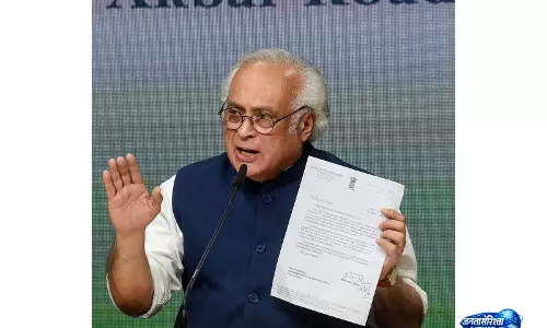 अमेरिकी सामान खरीद टिप्पणी पर Congress का केंद्र सरकार पर हमला अमेरिकी सामान खरीद टिप्पणी पर Congress का केंद्र सरकार पर हमला