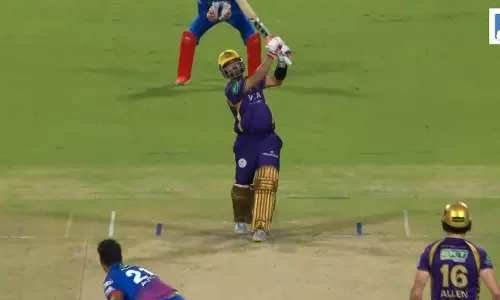 KKR की तेज शुरुआत, 203 रन के लक्ष्य का पीछा करते हुए 6 ओवर में 55/1