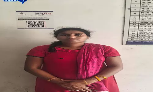 चकरभाठा में घरेलू विवाद ने लिया हिंसक रूप, पत्नी ने सोते पति पर किया हमला चकरभाठा में घरेलू विवाद ने लिया हिंसक रूप, पत्नी ने सोते पति पर किया हमला