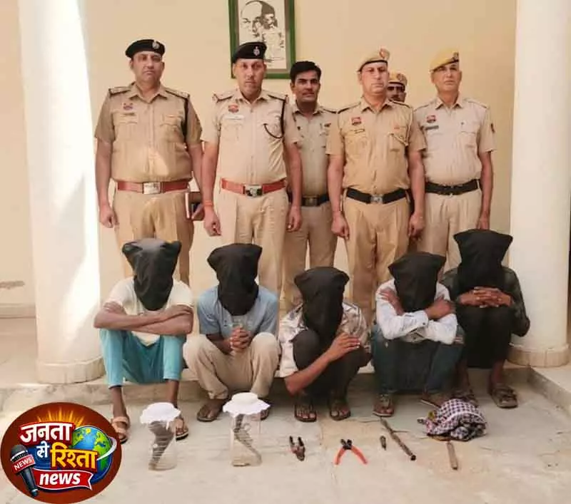 Narnaul पारदी गैंग के सदस्य एनकाउंटर के बाद गिरफ्तार Narnaul पारदी गैंग के सदस्य एनकाउंटर के बाद गिरफ्तार