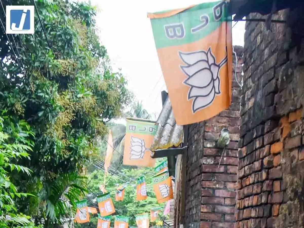 Falta Election Results 2026: शुभेंदु अधिकारी को पहली सफलता, बीजेपी की प्रचंड जीत, भगवा आंधी में उड़ गई टीएमसी Falta Election Results 2026: शुभेंदु अधिकारी को पहली सफलता, बीजेपी की प्रचंड जीत, भगवा आंधी में उड़ गई टीएमसी
