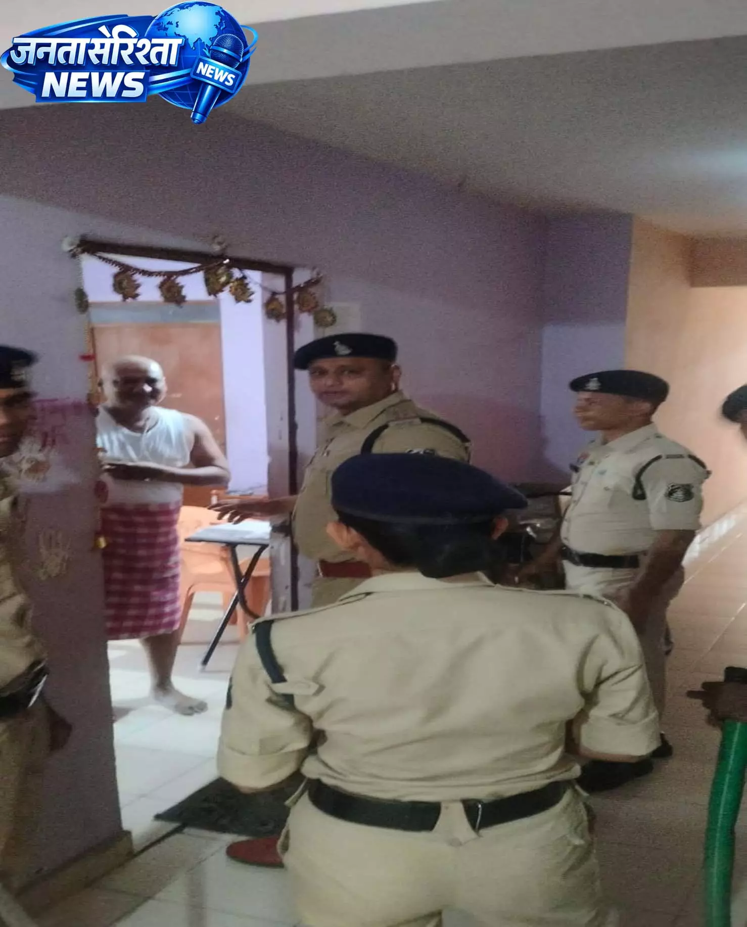 इंद्रप्रस्थ कॉलोनी में पुलिस का सघन चेकिंग अभियान, 138 मकानों की तलाशी इंद्रप्रस्थ कॉलोनी में पुलिस का सघन चेकिंग अभियान, 138 मकानों की तलाशी
