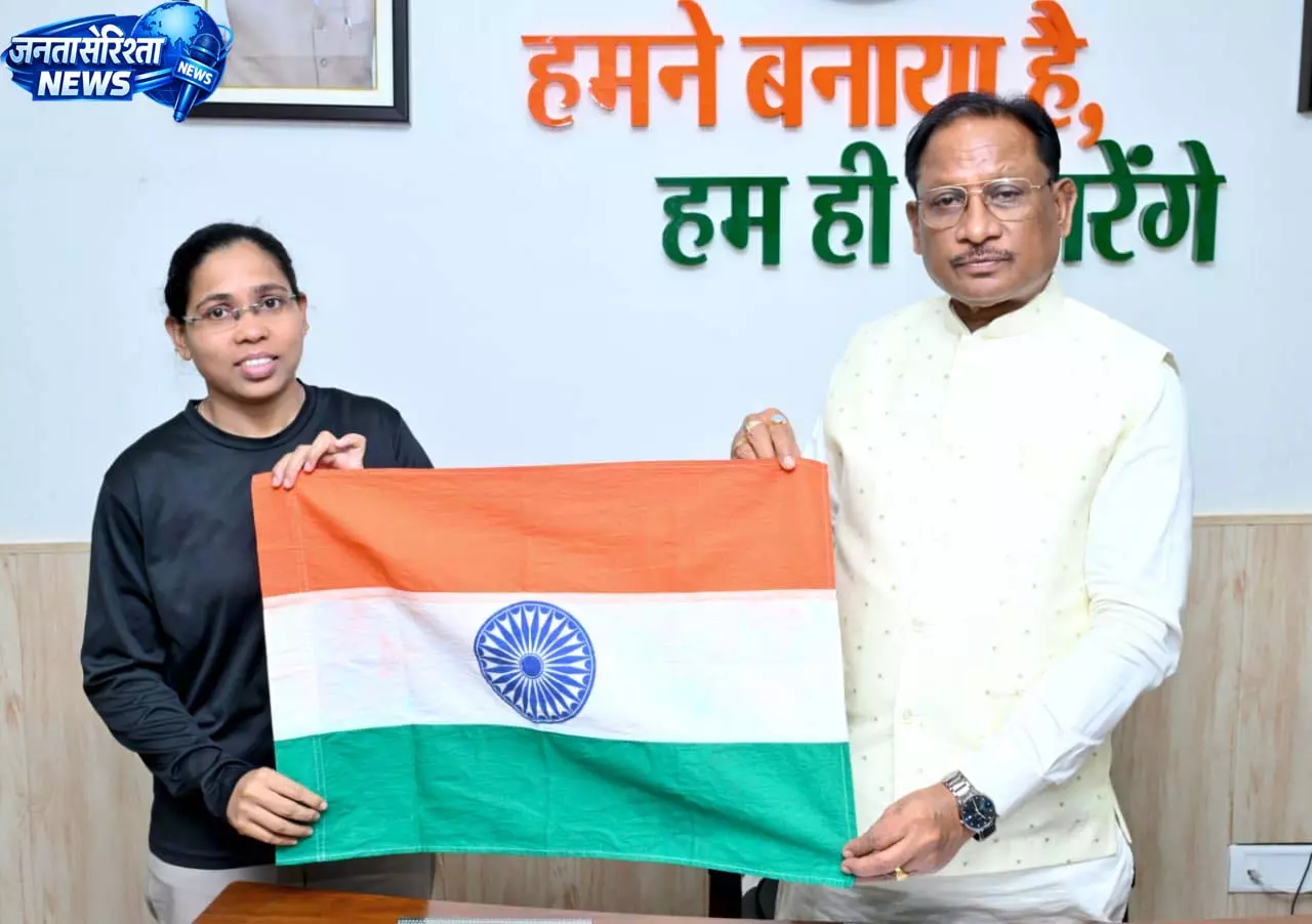 माउंट एवरेस्ट विजेता अमिता श्रीवास के स्वास्थ्य लाभ हेतु राज्य सरकार सजग: CM साय माउंट एवरेस्ट विजेता अमिता श्रीवास के स्वास्थ्य लाभ हेतु राज्य सरकार सजग: CM साय