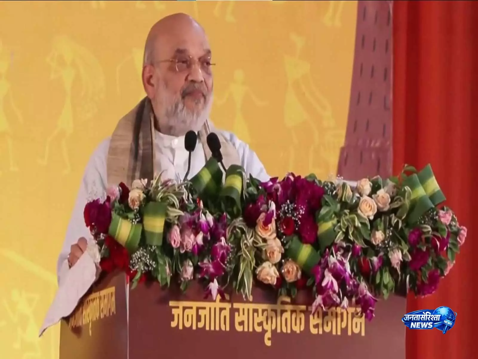 जंगल, पहाड़ और जलस्रोत आस्था के केंद्र हैं: Amit Shah ने आदिवासी पहचान और संस्कृति की सराहना की जंगल, पहाड़ और जलस्रोत आस्था के केंद्र हैं: Amit Shah ने आदिवासी पहचान और संस्कृति की सराहना की