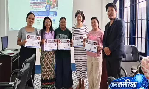 SAGALEE: सागली में ‘शी राइड्स’ और ‘स्मार्ट दीदी’ प्रशिक्षण कार्यक्रम आयोजित SAGALEE: सागली में ‘शी राइड्स’ और ‘स्मार्ट दीदी’ प्रशिक्षण कार्यक्रम आयोजित