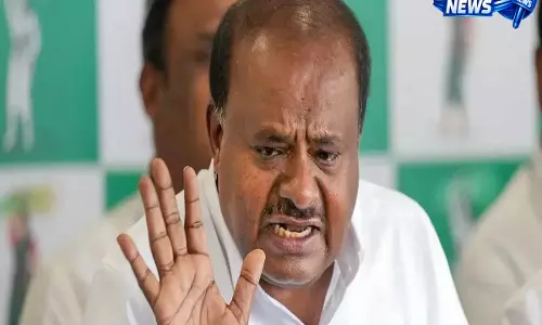 Karnataka: SIR मुद्दे पर राजनीतिक बयानबाज़ी, कुमारस्वामी ने साधा कांग्रेस पर निशाना Karnataka: SIR मुद्दे पर राजनीतिक बयानबाज़ी, कुमारस्वामी ने साधा कांग्रेस पर निशाना