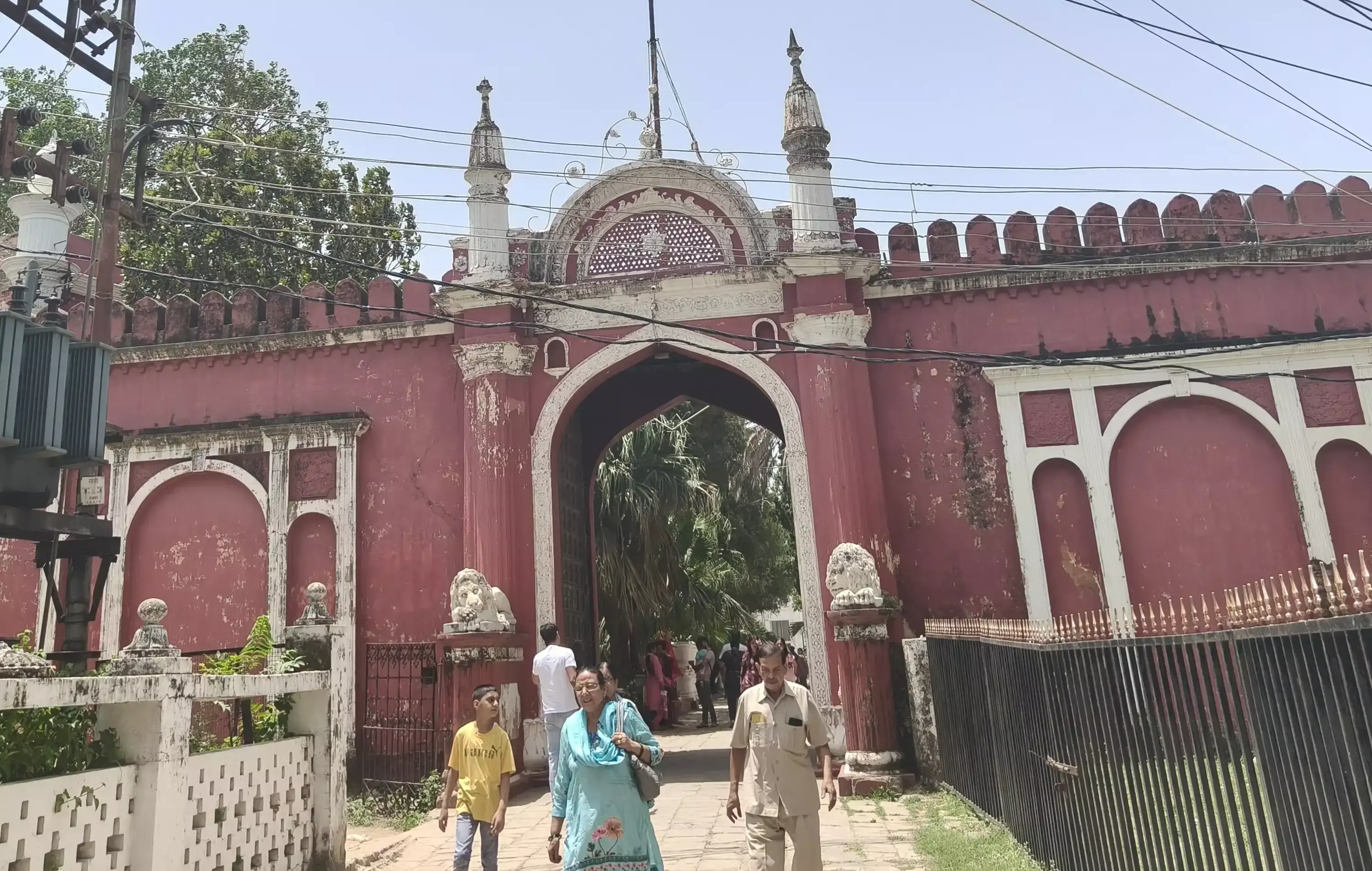 Nahan: ऐतिहासिक शाही राजमहल के द्वार जनता के लिए फिर खुले Nahan: ऐतिहासिक शाही राजमहल के द्वार जनता के लिए फिर खुले