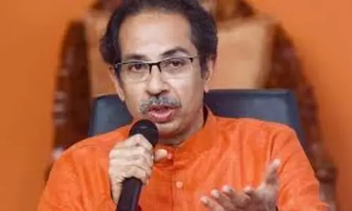 Mumbai: भाजपा में शामिल हुए कई नेता, उद्धव ठाकरे गुट को बड़ा झटका Mumbai: भाजपा में शामिल हुए कई नेता, उद्धव ठाकरे गुट को बड़ा झटका