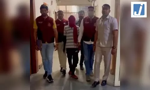 क्राइम ब्रांच ने गिरफ्तार किया हत्या का आरोपी, साथियों के साथ मिलकर किया था मर्डर क्राइम ब्रांच ने गिरफ्तार किया हत्या का आरोपी, साथियों के साथ मिलकर किया था मर्डर