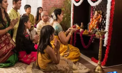 पूजा के दौरान जम्हाई क्यों आती है? धार्मिक मान्यताओं में इसका अर्थ पूजा के दौरान जम्हाई क्यों आती है? धार्मिक मान्यताओं में इसका अर्थ