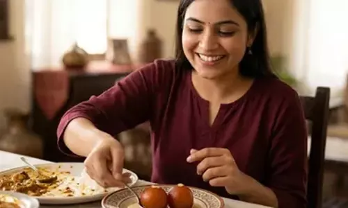 खाने के बाद मीठा खाने की आदत: स्वाद से ज्यादा शरीर की साइंस जुड़ी है कारण