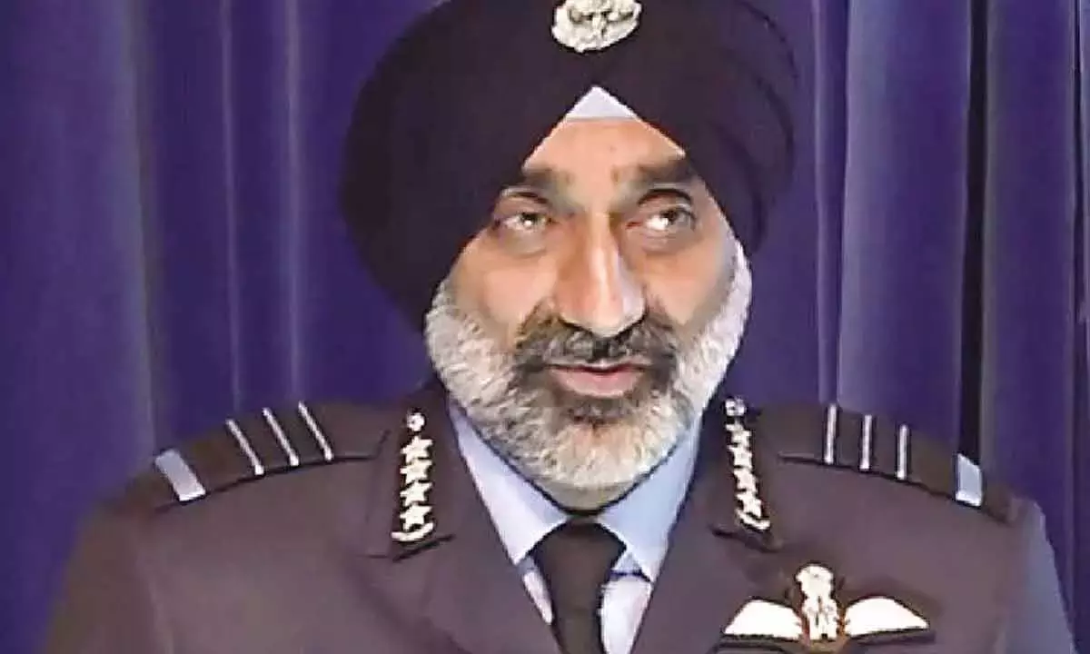 IAF चीफ ने डिफेंस कैपेबिलिटी में आत्मनिर्भरता की वकालत की