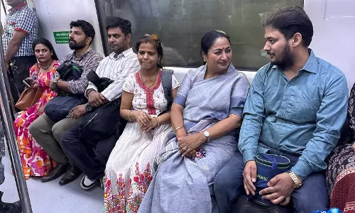 पर्यावरण संरक्षण के लिए CM रेखा गुप्ता की पहल, हफ्ते में एक दिन पब्लिक ट्रांसपोर्ट अपनाने की अपील पर्यावरण संरक्षण के लिए CM रेखा गुप्ता की पहल, हफ्ते में एक दिन पब्लिक ट्रांसपोर्ट अपनाने की अपील