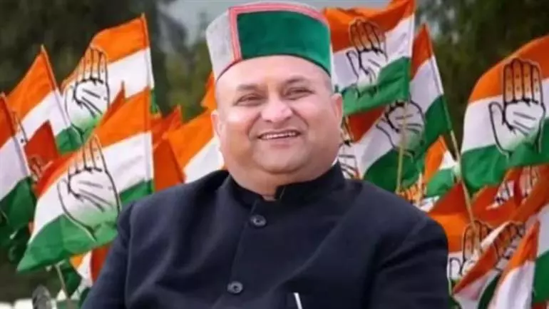 Shimla: महंगे पेट्रोल-डीजल के विरोध में कांग्रेस का आंदोलन तेज Shimla: महंगे पेट्रोल-डीजल के विरोध में कांग्रेस का आंदोलन तेज