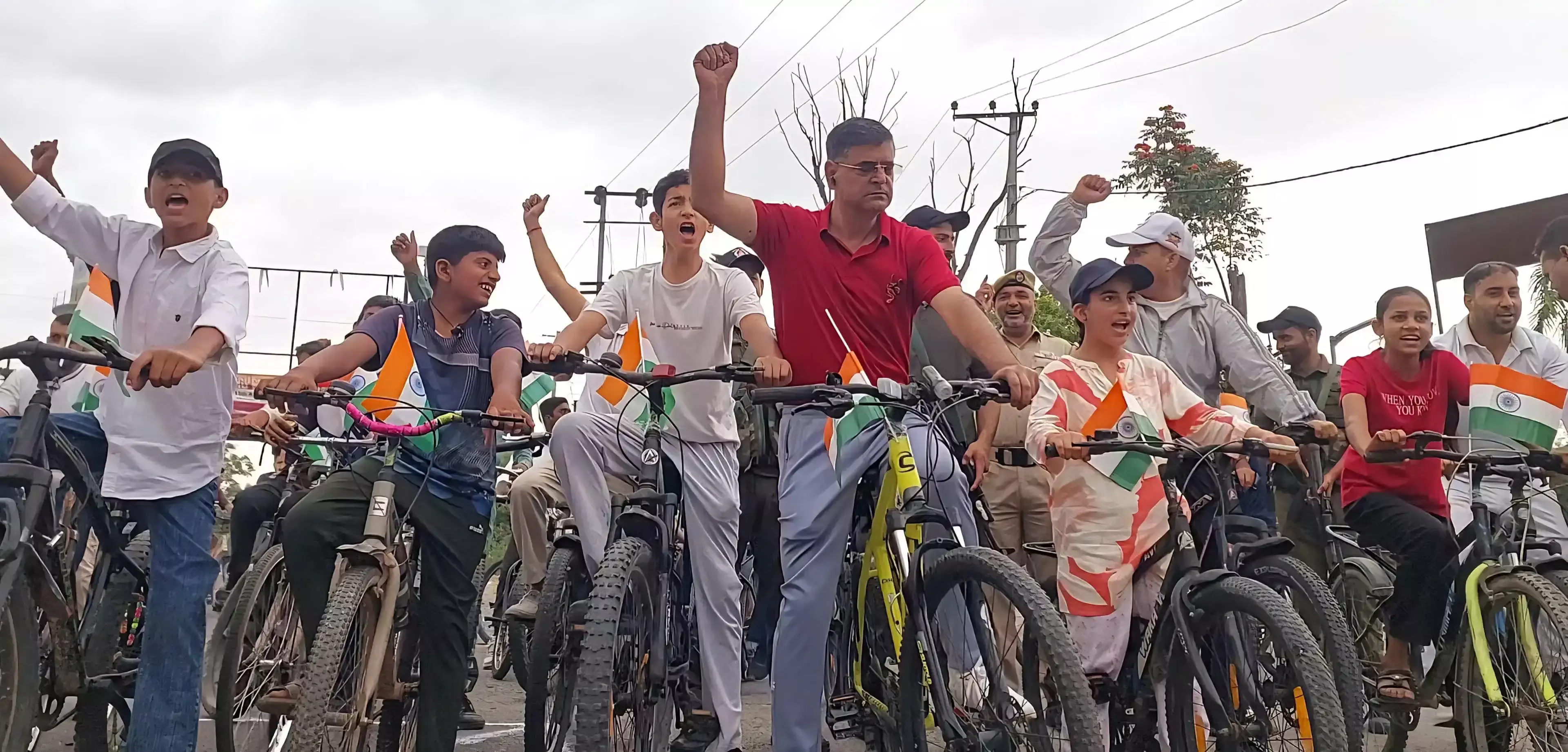 Kathua: “संडे ऑन साइकिल” में फिटनेस और नशा विरोधी जागरूकता अभियान Kathua: “संडे ऑन साइकिल” में फिटनेस और नशा विरोधी जागरूकता अभियान