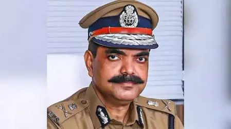 चेन्नई के नए पुलिस आयुक्त ने अपराधियों के खिलाफ शुरू की कड़ी कार्रवाई चेन्नई के नए पुलिस आयुक्त ने अपराधियों के खिलाफ शुरू की कड़ी कार्रवाई