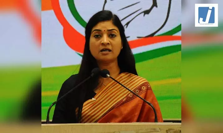 सरकारी काम में बाधा पहुंचाने के मामले में अलका लांबा दोषी करार, महिला कांग्रेस की राष्ट्रीय अध्यक्ष को बड़ा झटका लगा सरकारी काम में बाधा पहुंचाने के मामले में अलका लांबा दोषी करार, महिला कांग्रेस की राष्ट्रीय अध्यक्ष को बड़ा झटका लगा