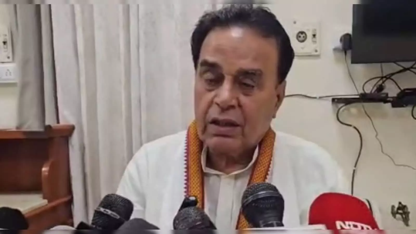 Jodhpur: कैबिनेट मंत्री ने जीवों के प्रति संवेदनशीलता बढ़ाने का आह्वान किया Jodhpur: कैबिनेट मंत्री ने जीवों के प्रति संवेदनशीलता बढ़ाने का आह्वान किया