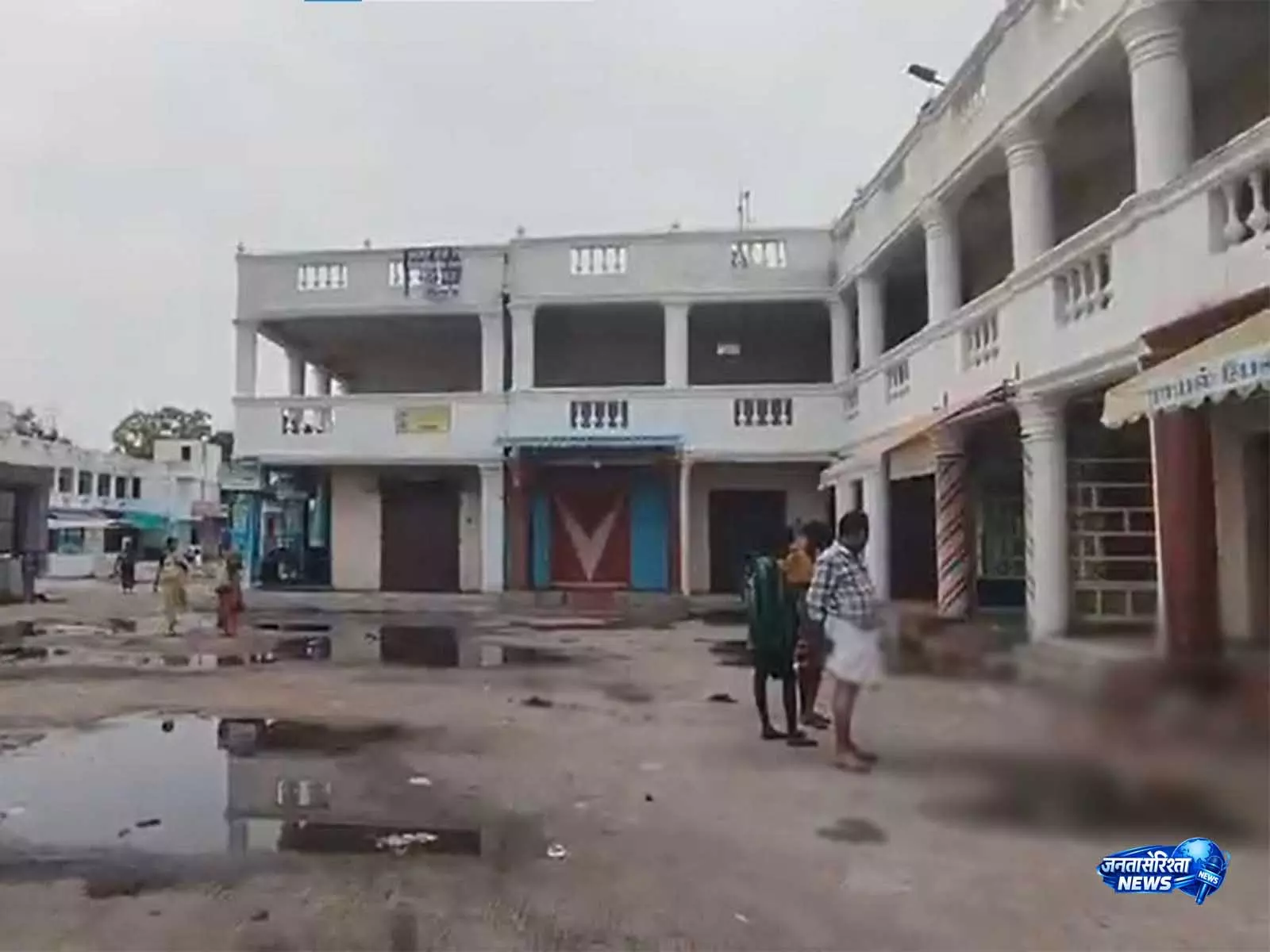 मदुरै मंदिर के पास 17 साल के लड़के की हत्या, BJP के अन्नामलाई बोले- अपराधियों को खुली छूट मिली हुई है मदुरै मंदिर के पास 17 साल के लड़के की हत्या, BJP के अन्नामलाई बोले- अपराधियों को खुली छूट मिली हुई है