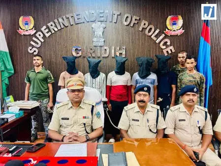 फिरौती के लिए अपहृत युवक को पुलिस ने कराया मुक्त, पांच आरोपी गिरफ्तार फिरौती के लिए अपहृत युवक को पुलिस ने कराया मुक्त, पांच आरोपी गिरफ्तार