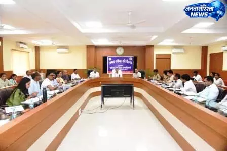 सभी प्रक्रियाएं पूरी होने पर ही माइनिंग कार्य शुरू किया जाए: कलेक्टर वसंत सभी प्रक्रियाएं पूरी होने पर ही माइनिंग कार्य शुरू किया जाए: कलेक्टर वसंत
