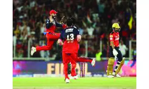 IPL 2026: खेल को फिर से संतुलित करने का समय IPL 2026: खेल को फिर से संतुलित करने का समय