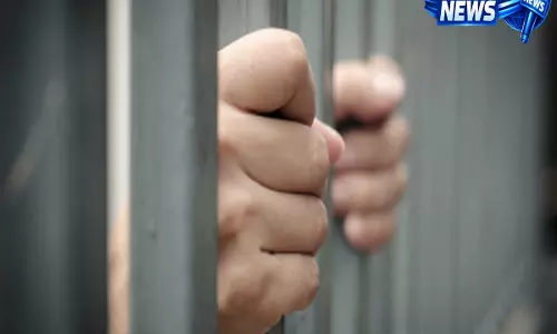 Assam: टेरर फंडिंग मामले में AASU नेता और पत्रकार समेत 5 गिरफ्तार Assam: टेरर फंडिंग मामले में AASU नेता और पत्रकार समेत 5 गिरफ्तार