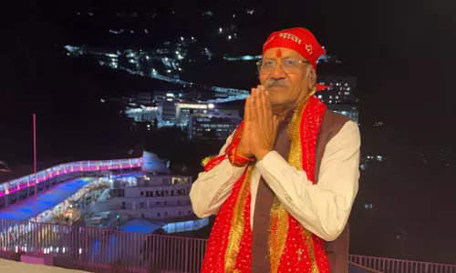 MP बृजमोहन अग्रवाल ने कटरा में आदिशक्ति मां वैष्णो देवी के दर्शन किए MP बृजमोहन अग्रवाल ने कटरा में आदिशक्ति मां वैष्णो देवी के दर्शन किए
