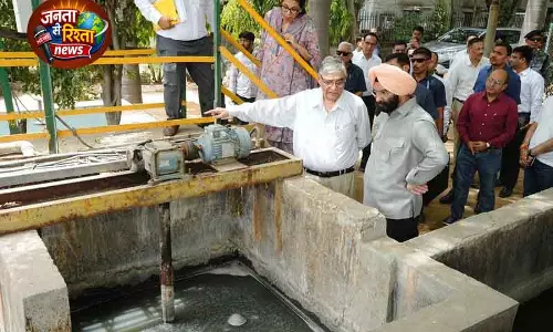 सिरसा ने Delhi में सफाई कार्यों का जायजा लिया सिरसा ने Delhi में सफाई कार्यों का जायजा लिया