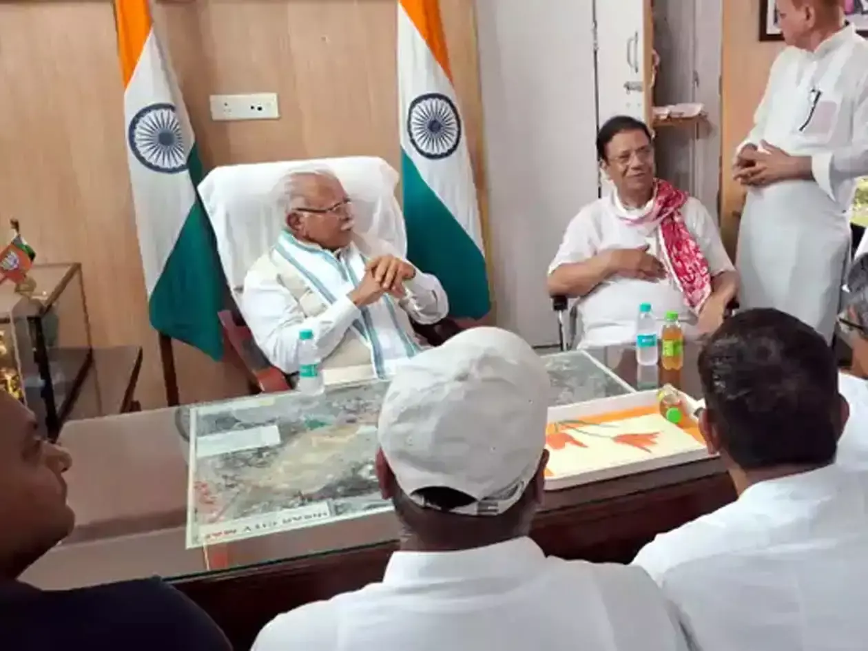 Hisar: हिसार में बिजली खपत बढ़ी, मनोहर लाल ने दी जानकारी Hisar: हिसार में बिजली खपत बढ़ी, मनोहर लाल ने दी जानकारी
