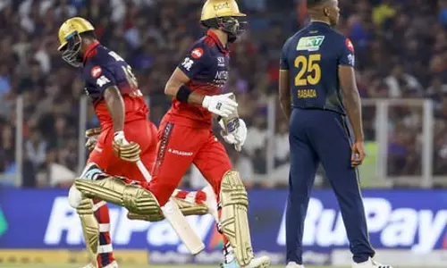 आईपीएल 2026: पहले क्वालिफायर में कैसा रहेगा पिच और मौसम का मिजाज? समझिए टॉस जीतना क्यों होगा जरूरी आईपीएल 2026: पहले क्वालिफायर में कैसा रहेगा पिच और मौसम का मिजाज? समझिए टॉस जीतना क्यों होगा जरूरी