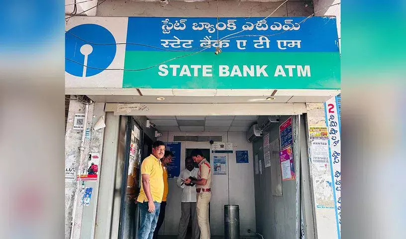 Telangana: महबूबनगर शहर में एसबीआई एटीएम में हुआ चोरी
