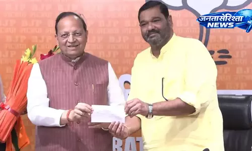 पूर्व राज्यसभा सांसद देबाशीष सामंतराय BJD छोड़कर BJP में शामिल पूर्व राज्यसभा सांसद देबाशीष सामंतराय BJD छोड़कर BJP में शामिल