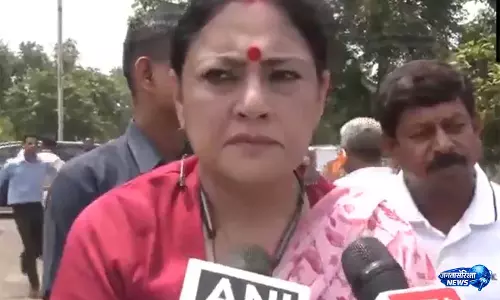 TMC पार्षदों पर BJP मंत्री अग्निमित्रा पॉल का हमला, ऑफिस न आने को बताया ‘गैरजिम्मेदाराना’ TMC पार्षदों पर BJP मंत्री अग्निमित्रा पॉल का हमला, ऑफिस न आने को बताया ‘गैरजिम्मेदाराना’