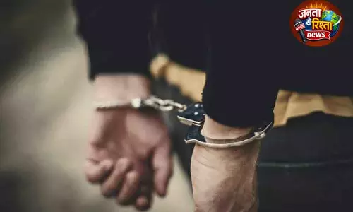 Budgam में लड़की से रेप और मर्डर के आरोप में एक आदमी गिरफ्तार Budgam में लड़की से रेप और मर्डर के आरोप में एक आदमी गिरफ्तार