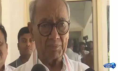 बेहद अव्यावहारिक: कांग्रेस नेता दिग्विजय सिंह ने NEET-UG 2026 को लेकर शिक्षा मंत्रालय के रवैये पर सवाल उठाए बेहद अव्यावहारिक: कांग्रेस नेता दिग्विजय सिंह ने NEET-UG 2026 को लेकर शिक्षा मंत्रालय के रवैये पर सवाल उठाए