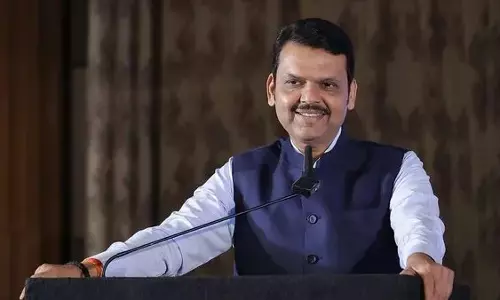 Mumbai: देश की विकास यात्रा में आत्मनिर्भरता की अहम भूमिका : फडणवीस