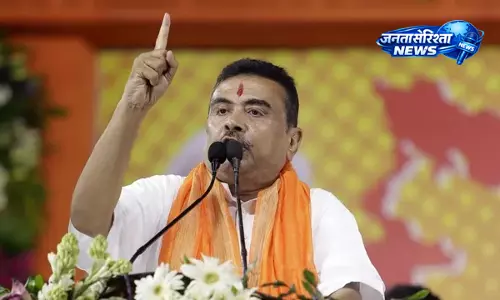 Bengal : नई कल्याणकारी घोषणाएं महिलाओं को 3000 रुपये मासिक सहायता की योजना Bengal : नई कल्याणकारी घोषणाएं महिलाओं को 3000 रुपये मासिक सहायता की योजना