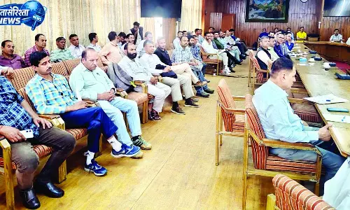 टुटू में 120 कर्मचारियों को सिखाई मतगणना की बारीकियां