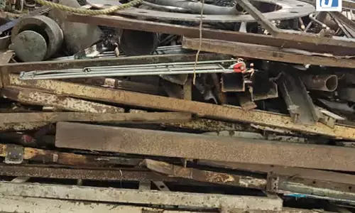 कोरबा में अवैध कबाड़ पर बड़ी कार्रवाई, उरगा पुलिस ने 10 टन स्क्रैप किया जब्त कोरबा में अवैध कबाड़ पर बड़ी कार्रवाई, उरगा पुलिस ने 10 टन स्क्रैप किया जब्त