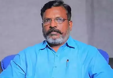 Tamil Nadu : पेट्रोल-डीजल कीमतों में बढ़ोतरी पर थोलम थिरुमावलवन का विरोध Tamil Nadu : पेट्रोल-डीजल कीमतों में बढ़ोतरी पर थोलम थिरुमावलवन का विरोध
