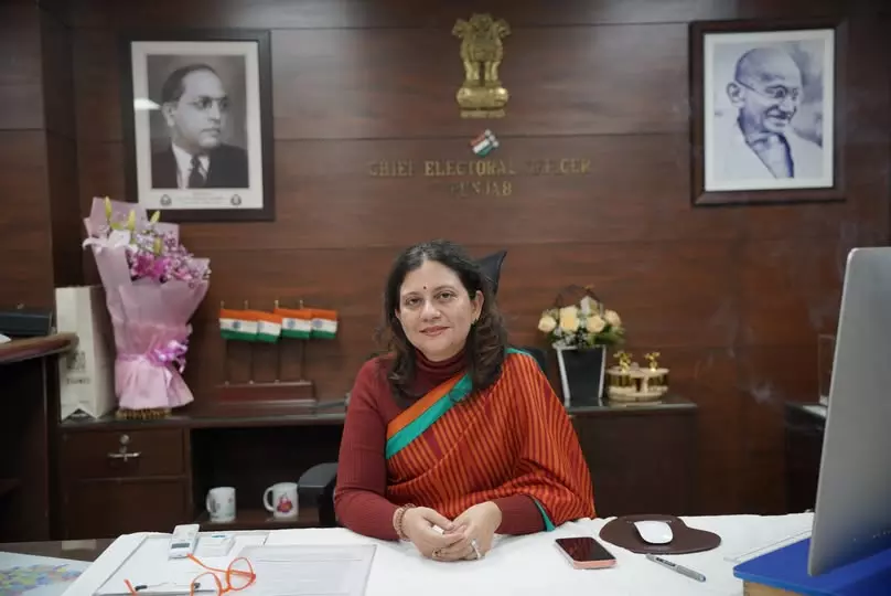 Chandigarh: एसआईआर से पहले 90 फीसदी प्री-मैपिंग का लक्ष्य, काम अंतिम चरण में Chandigarh: एसआईआर से पहले 90 फीसदी प्री-मैपिंग का लक्ष्य, काम अंतिम चरण में