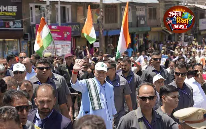J&K में नशे के आदी लोगों के लिए पुनर्वास नीति जल्द: LG Sinha J&K में नशे के आदी लोगों के लिए पुनर्वास नीति जल्द: LG Sinha