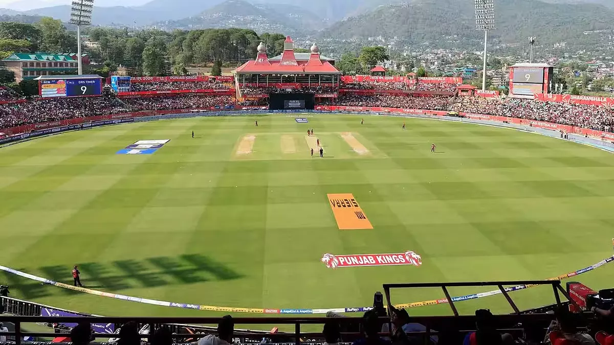धर्मशाला में RCB बनाम गुजरात टाइटन्स क्वालिफायर-1 पर बारिश का साया धर्मशाला में RCB बनाम गुजरात टाइटन्स क्वालिफायर-1 पर बारिश का साया